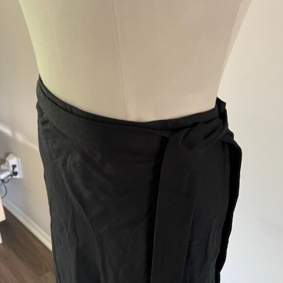 NWT WHBM Black Linen Ruffled Wrap Maxi Skirt Sz 4 Thigh Slit Resortwear Cruise - Picture 4 of 7